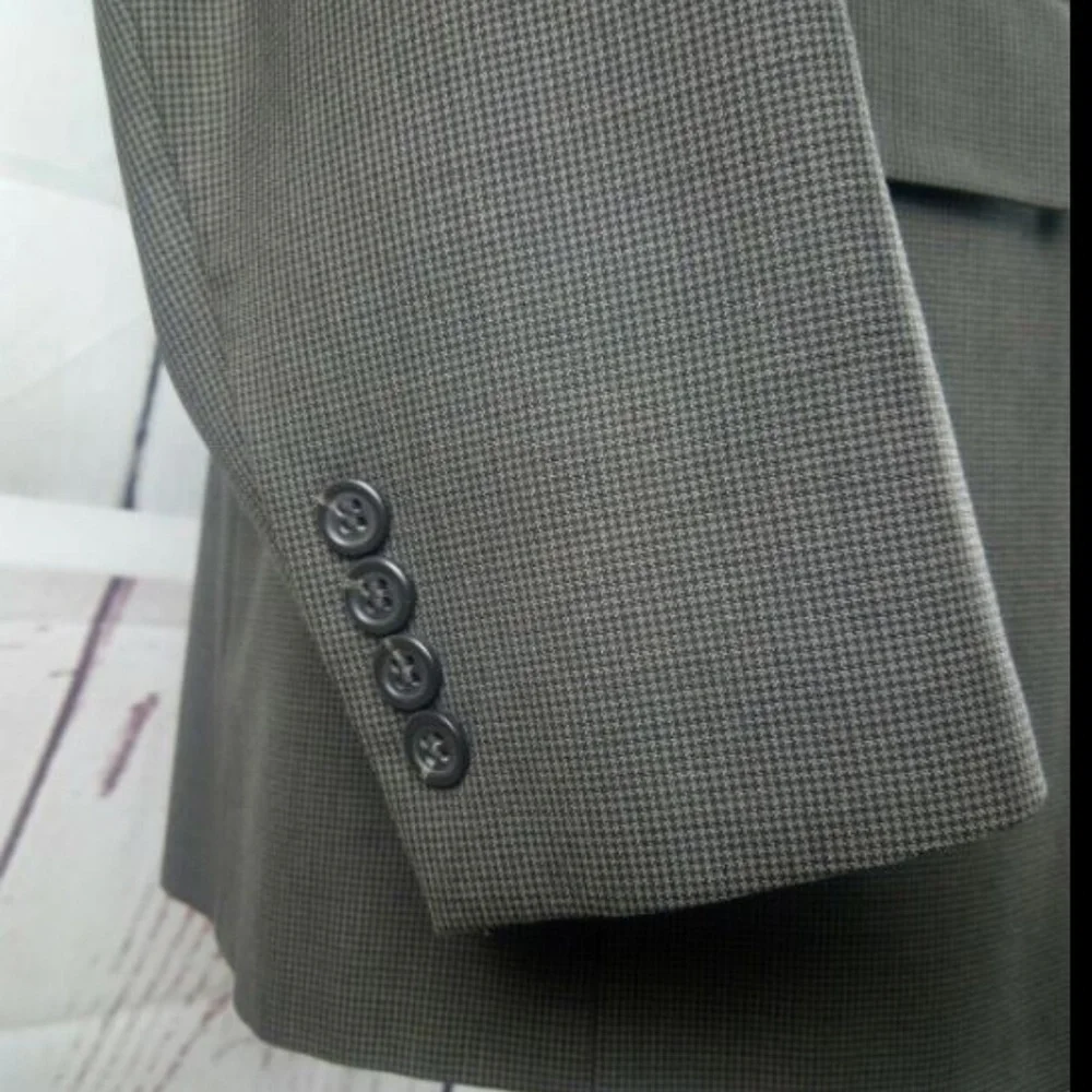 Jos A Bank Business Express 42R Brown Blazer